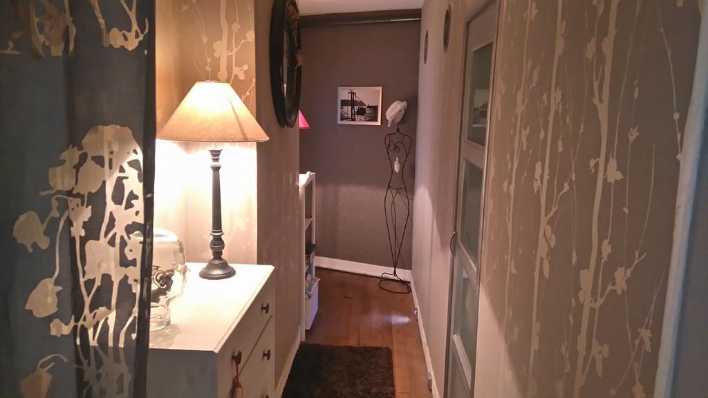 Le Nid Bord De La Loire Apartment Орлеан Екстериор снимка