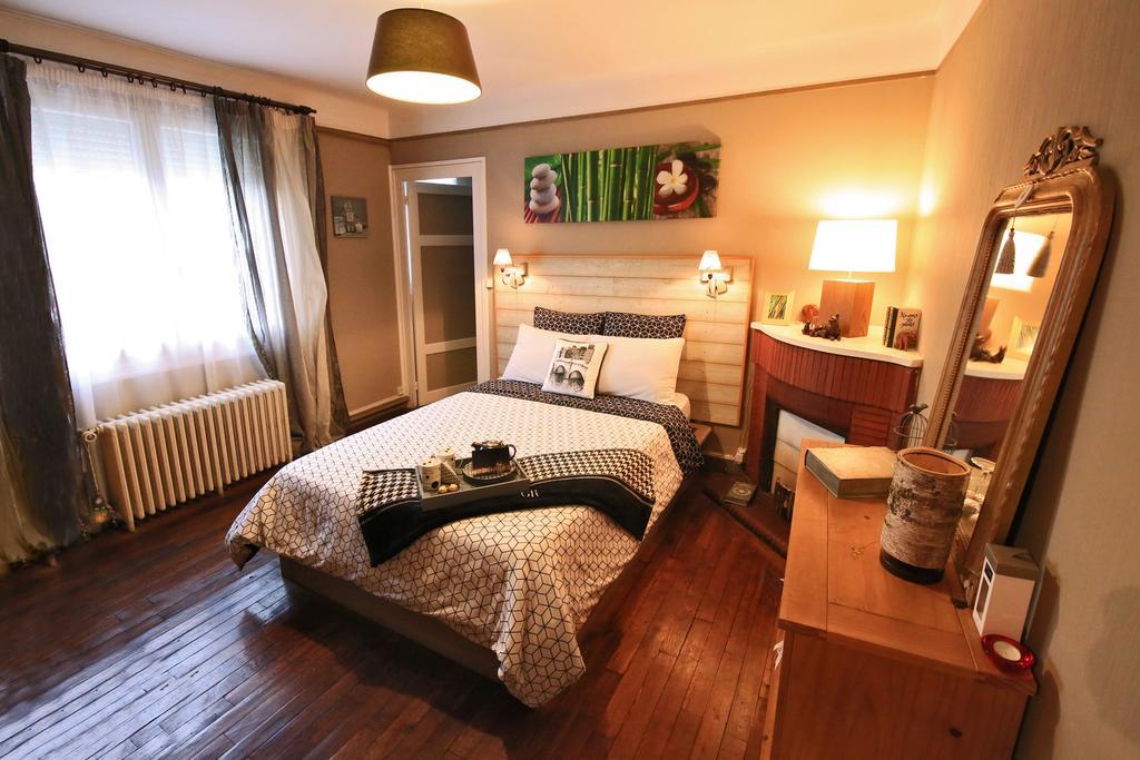 Le Nid Bord De La Loire Apartment Орлеан Екстериор снимка