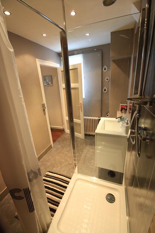 Le Nid Bord De La Loire Apartment Орлеан Екстериор снимка