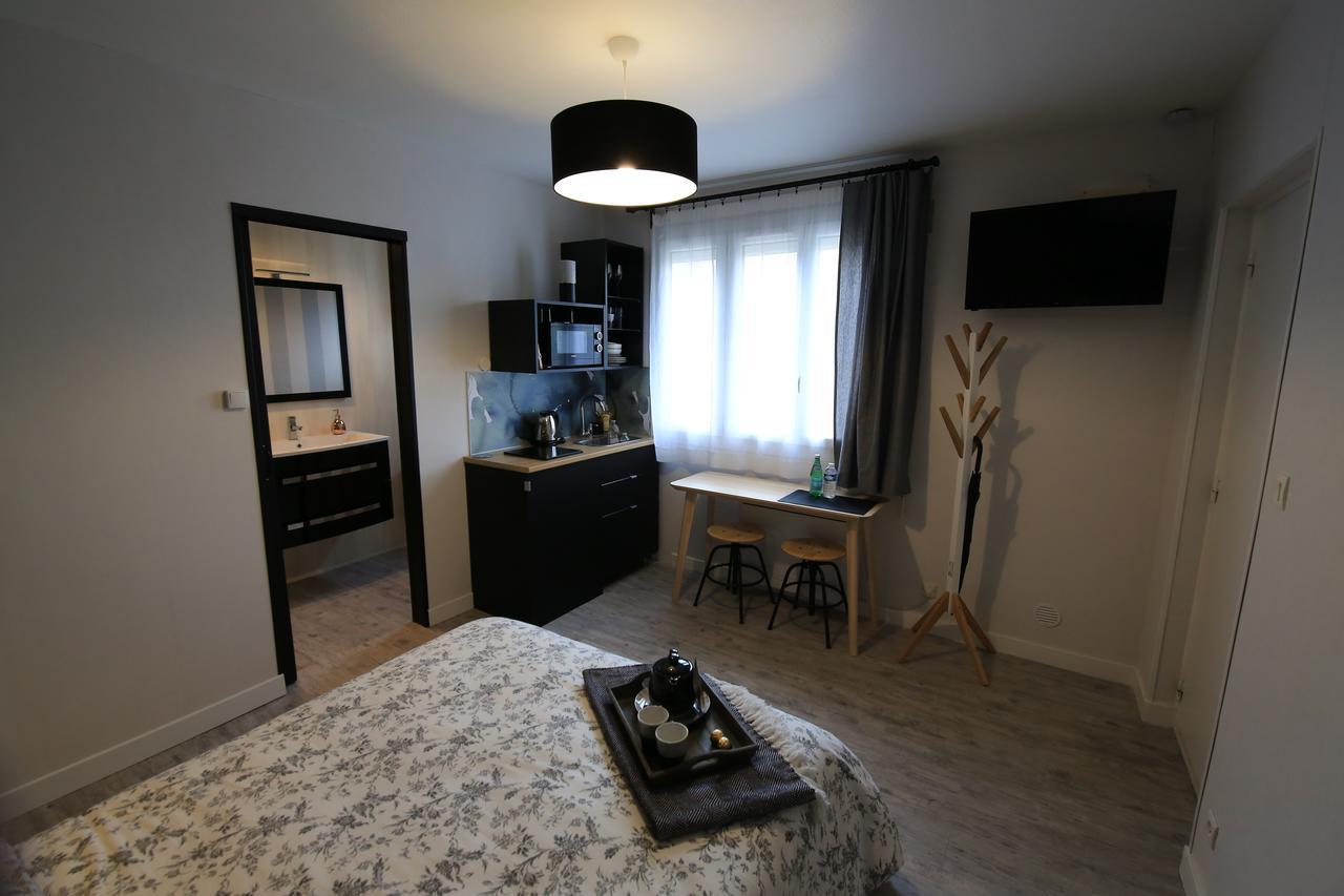 Le Nid Bord De La Loire Apartment Орлеан Екстериор снимка